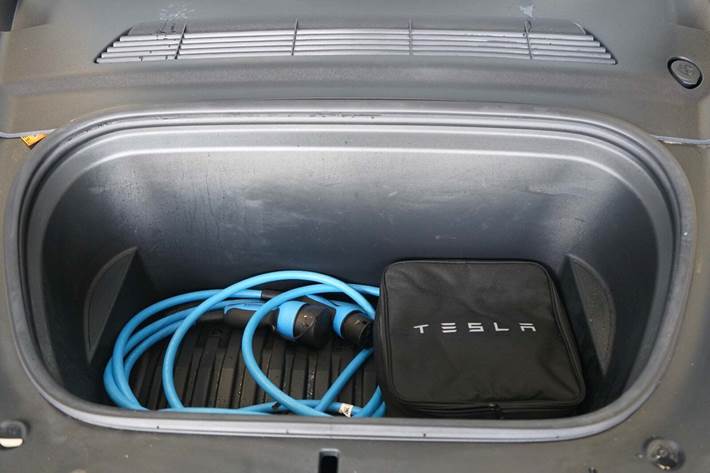 undefined Tesla Model Y fra 2023