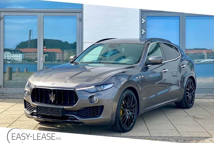 Grå Maserati Levante fra 2017