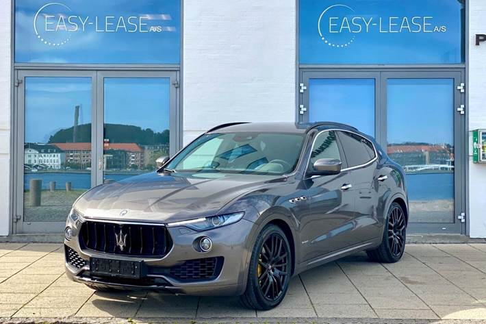 Grå Maserati Levante fra 2017