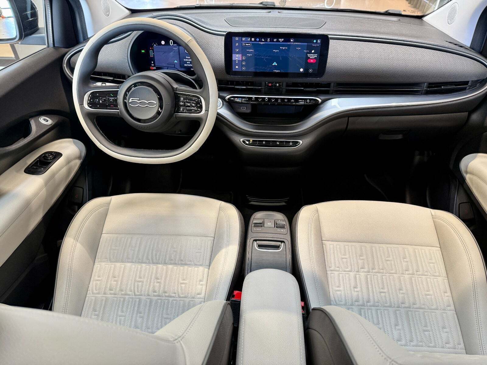 Fiat 500e 42 la Prima