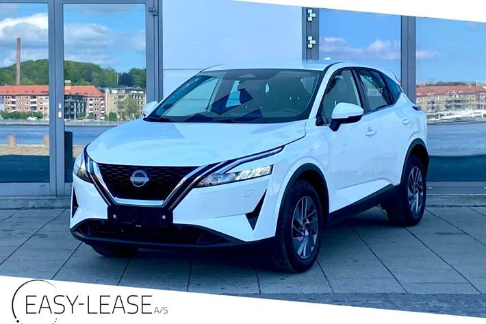 Hvid Nissan Qashqai fra 2023