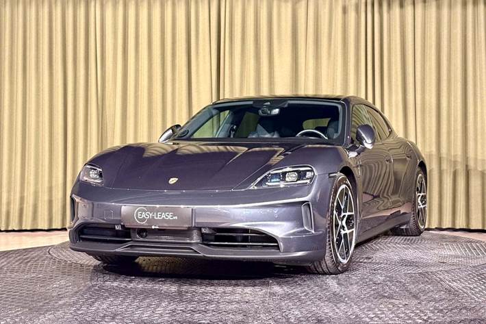 Grå Porsche Taycan fra 2024