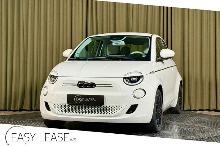 Hvid Fiat 500e fra 2023