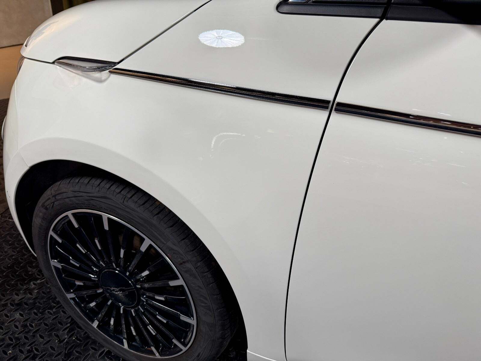 Fiat 500e 42 la Prima