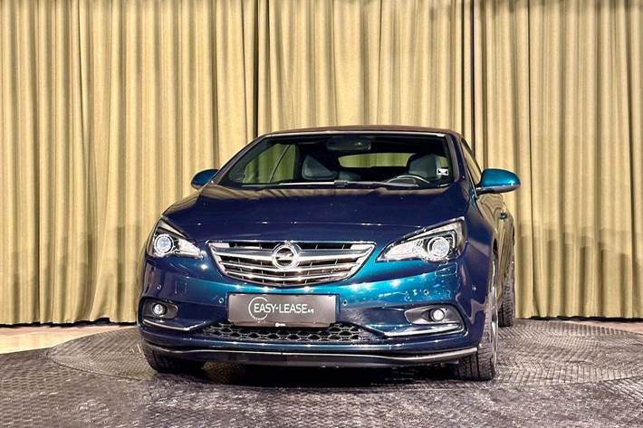 Grøn Opel Cascada fra 2014