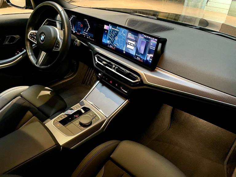 BMW 330i 2,0 Touring M-Sport aut.