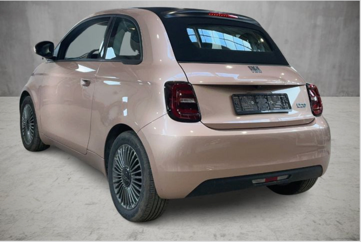 Fiat 500e 42 (RED) Cabrio