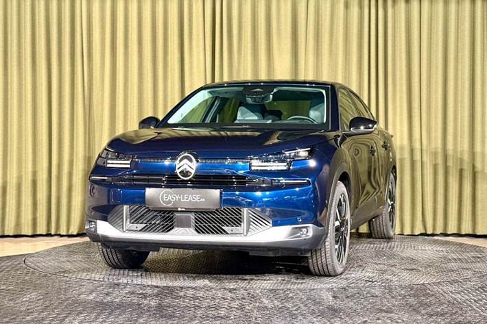 Sort Citroën ë-C4 X fra 2024