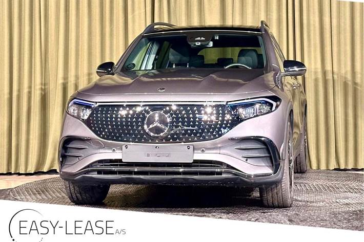 Grå Mercedes EQB250+ fra 2024
