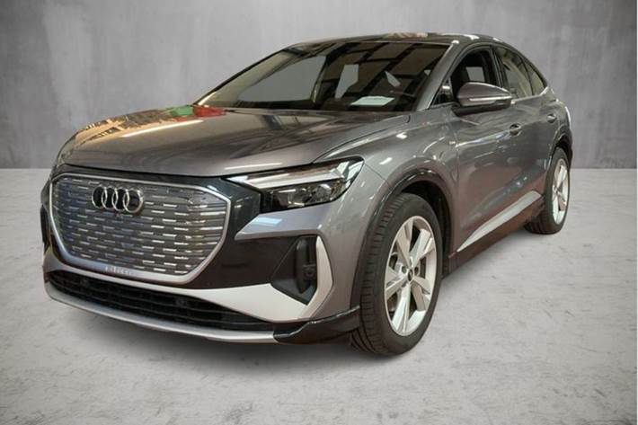 Grå Audi Q4 e-tron fra 2024