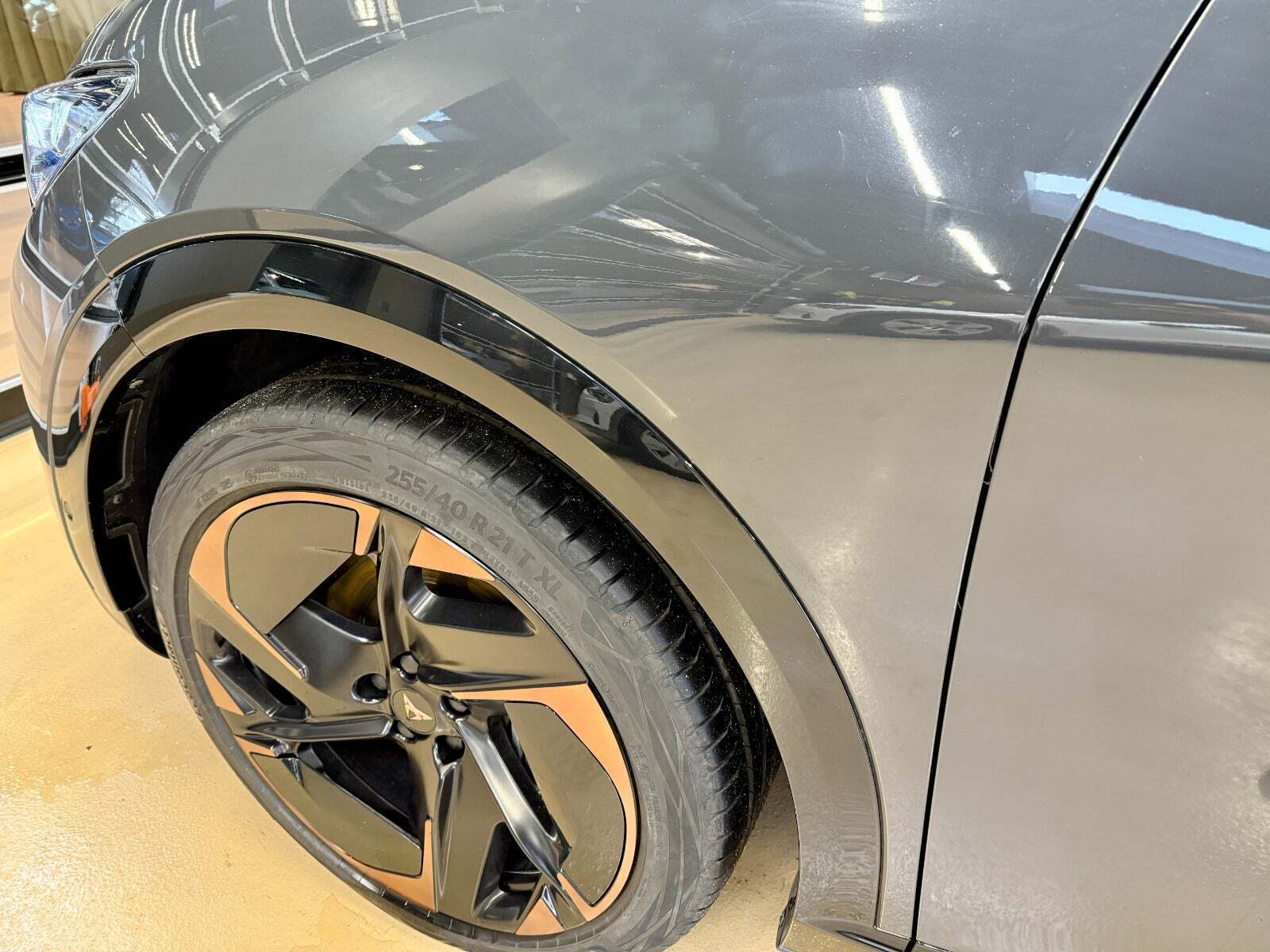 Cupra Tavascan 77 VZ Adrenaline