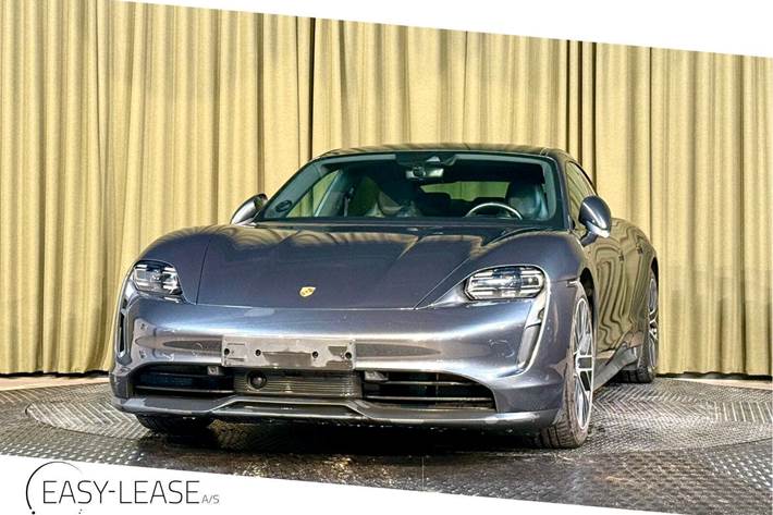 Grå Porsche Taycan fra 2021