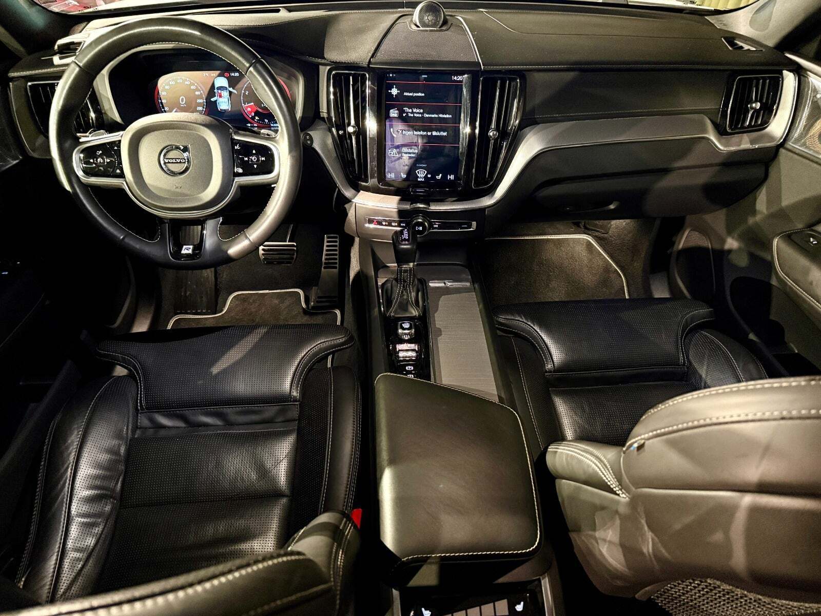 Volvo XC60 2,0 T6 310 R-Design aut. AWD