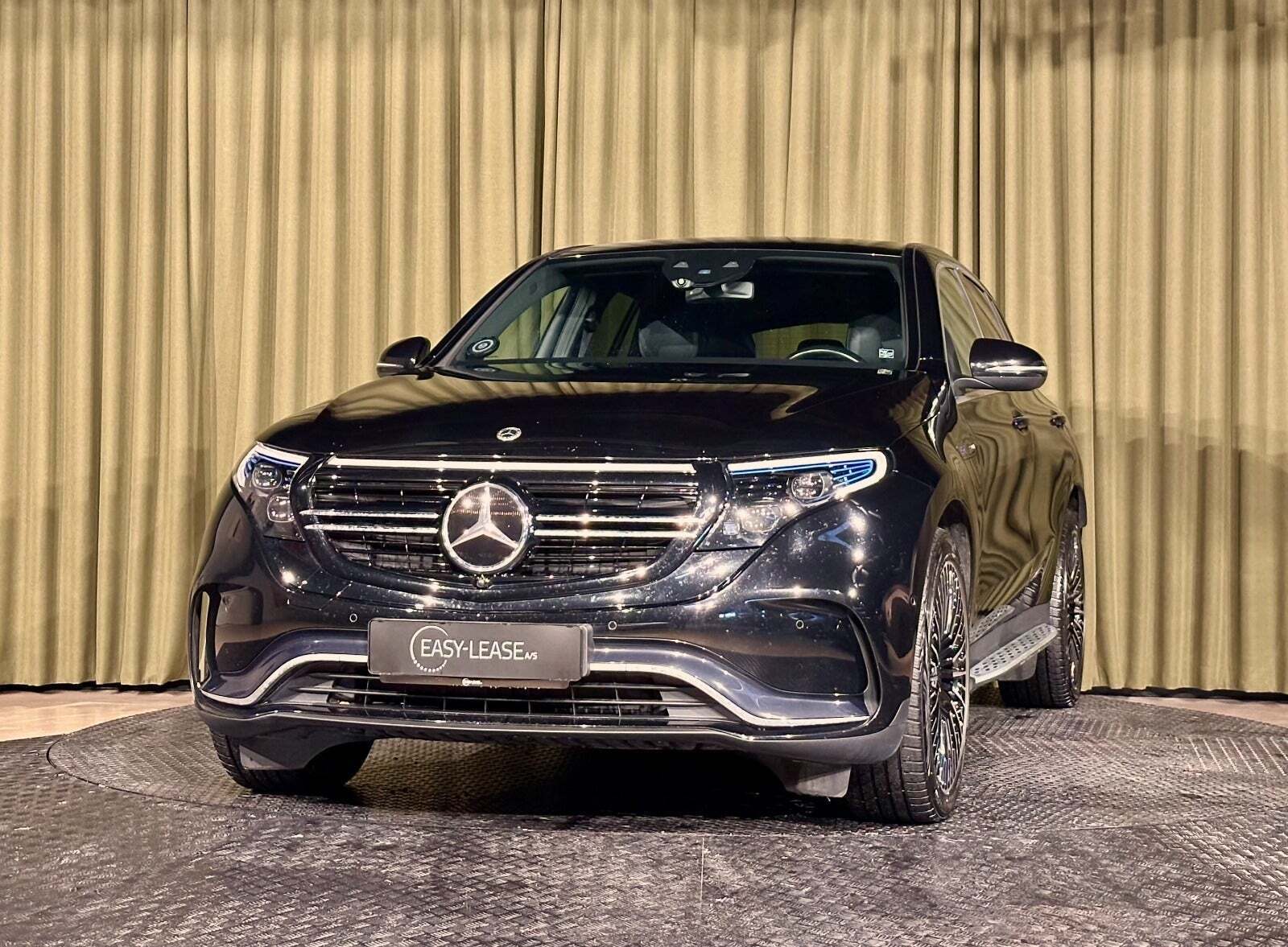 Sort Mercedes EQC400 fra 2021