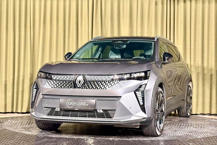 Grå Renault Scenic E-Tech fra 2024