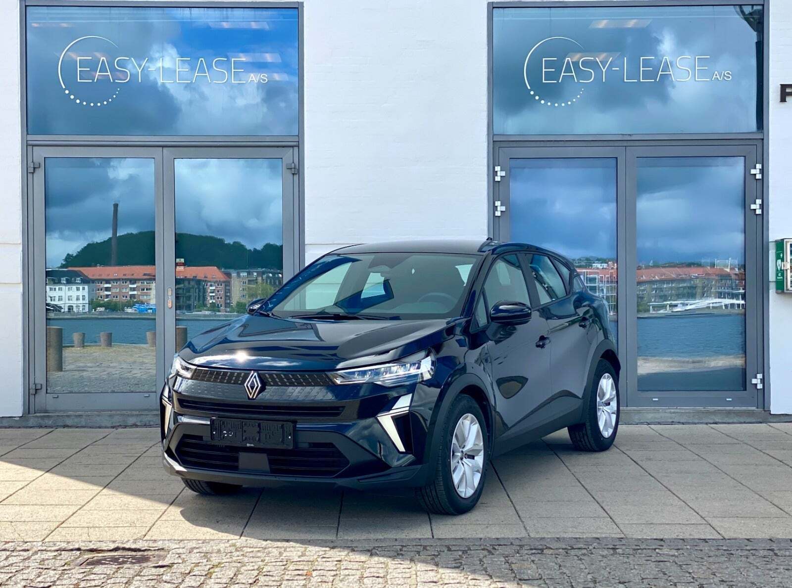 Sort Renault Captur fra 2024