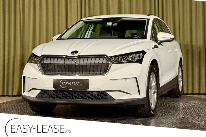 Hvid Skoda Enyaq fra 2023