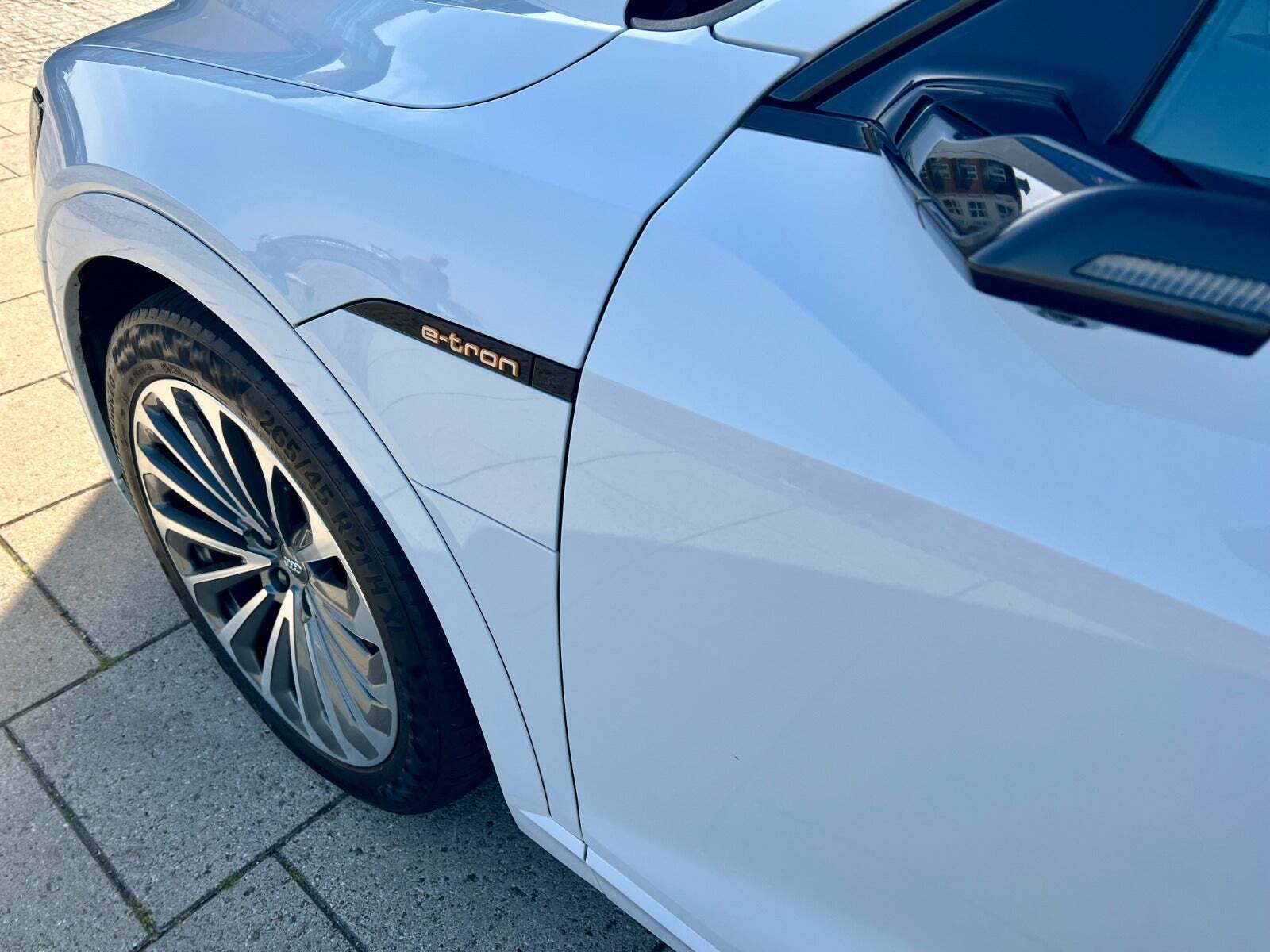 Audi e-tron 50 S-line quattro