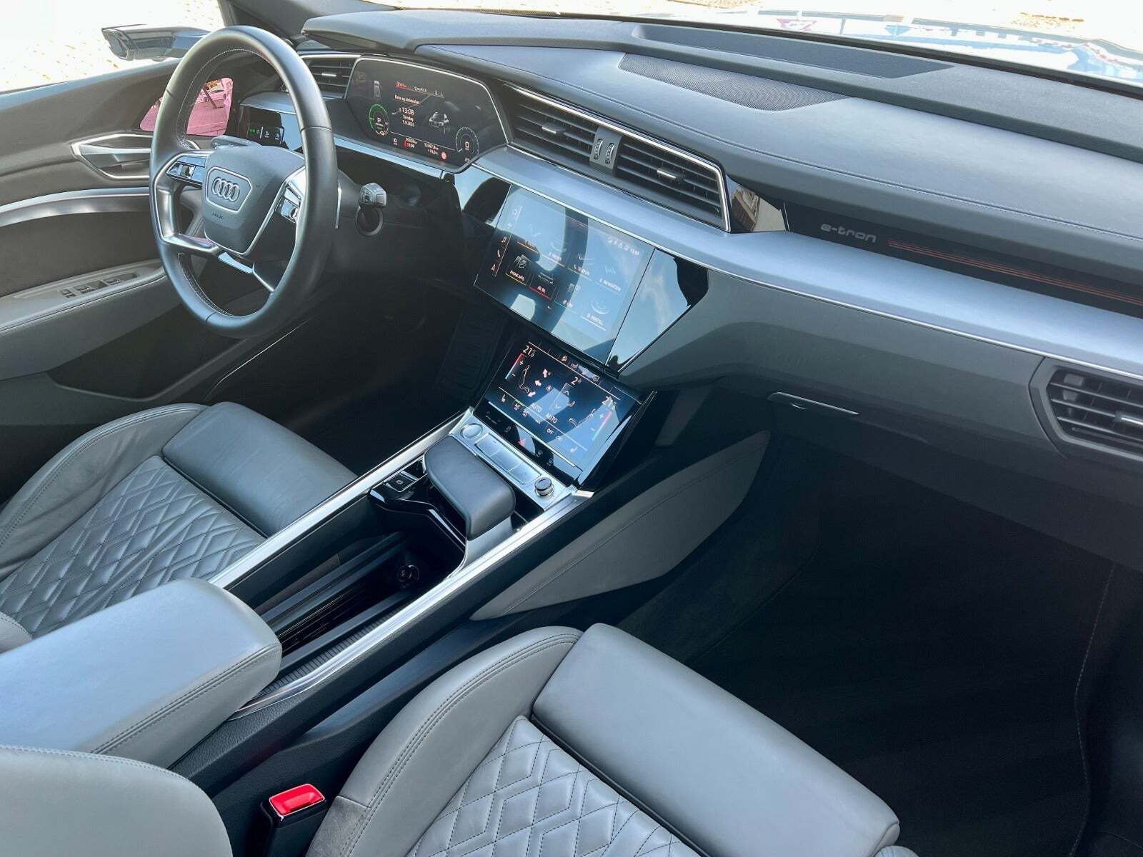 Audi e-tron 50 S-line quattro