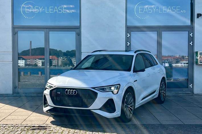 Hvid Audi e-tron fra 2020