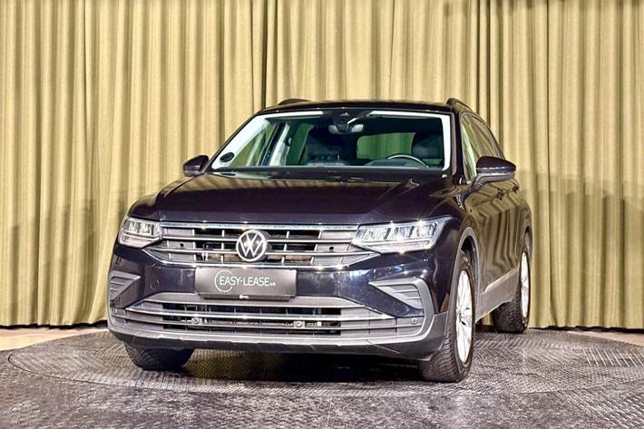 Sort VW Tiguan fra 2021