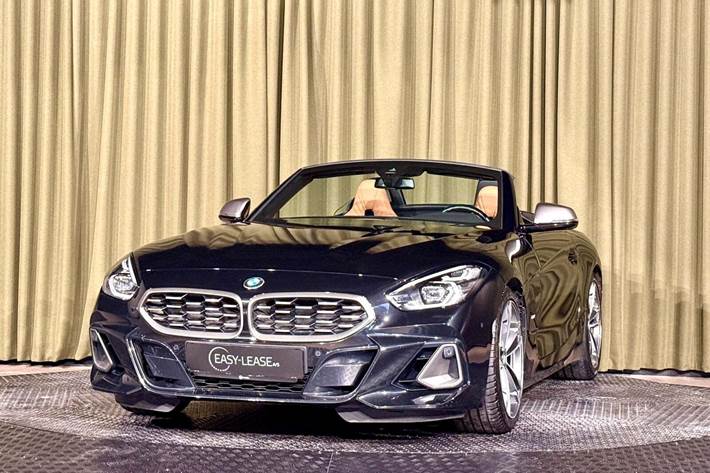 Sort BMW Z4 fra 2023