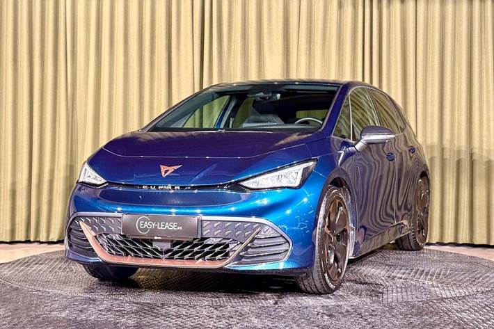 Blå Cupra Born fra 2022