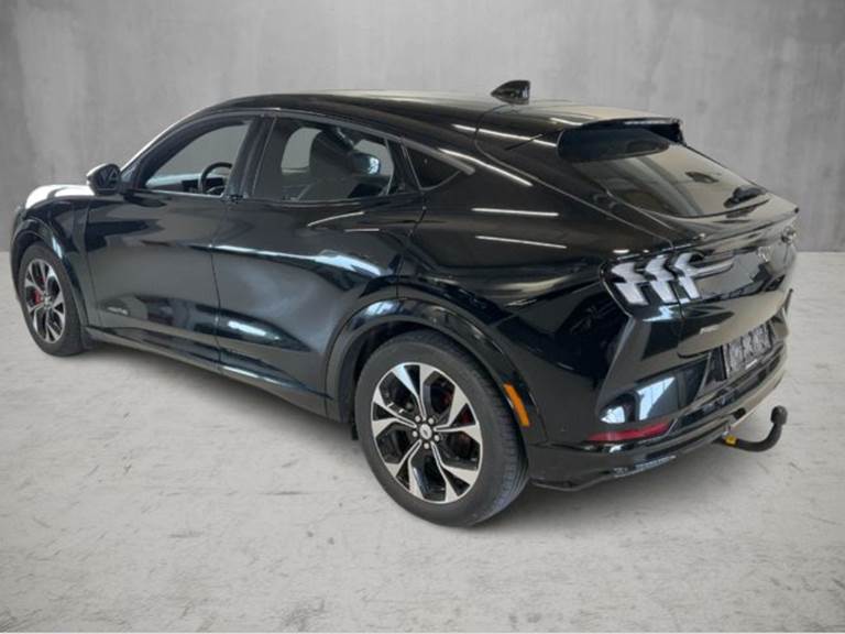 Ford Mustang Mach-E 70 Premium Standard Range AWD