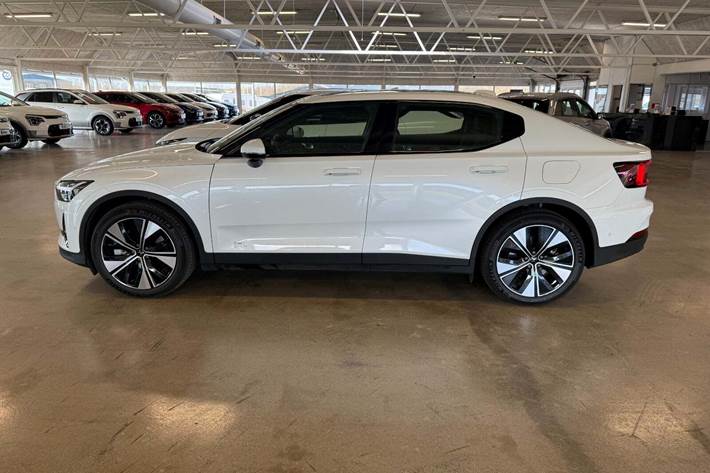 Hvid Polestar 2 fra 2023