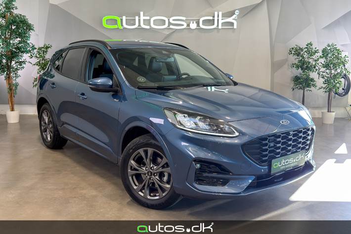 Blå Ford Kuga fra 2023