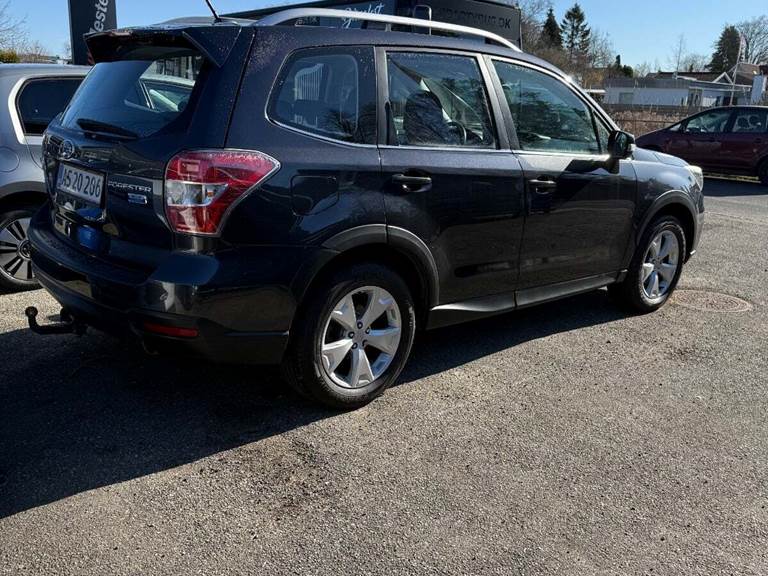 Subaru Forester 2,0 D XE AWD