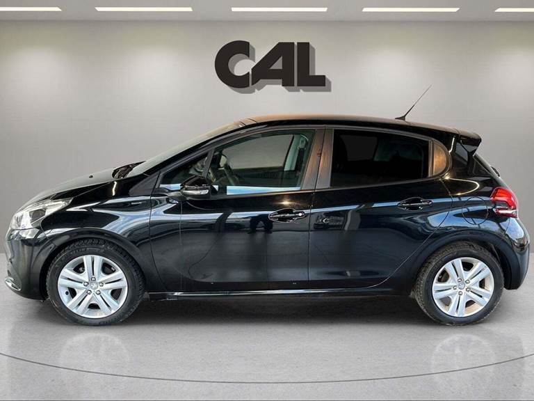 Peugeot 208 1,5 BlueHDi 100 Signature Sky