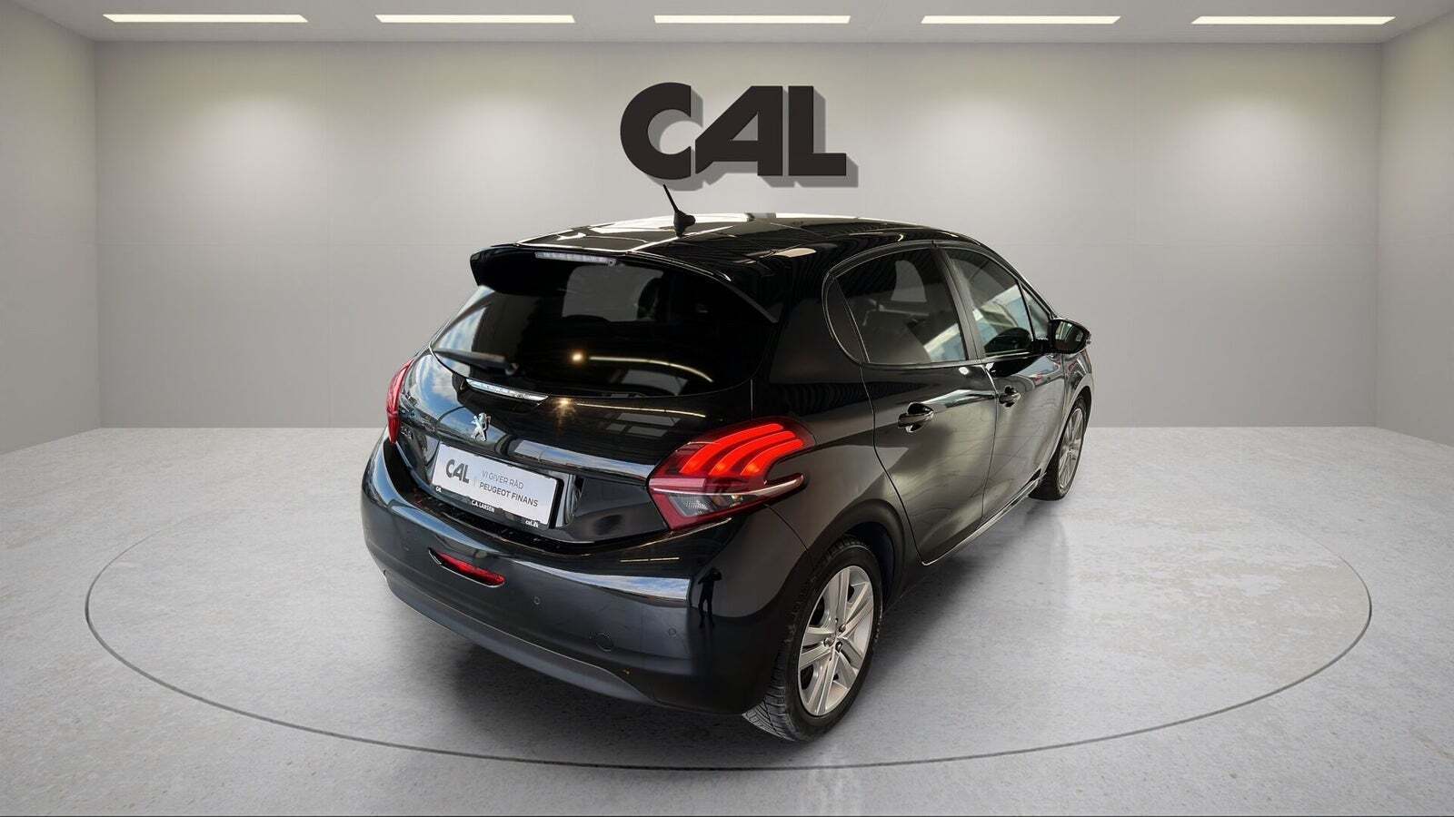 Sort Peugeot 208 fra 2018