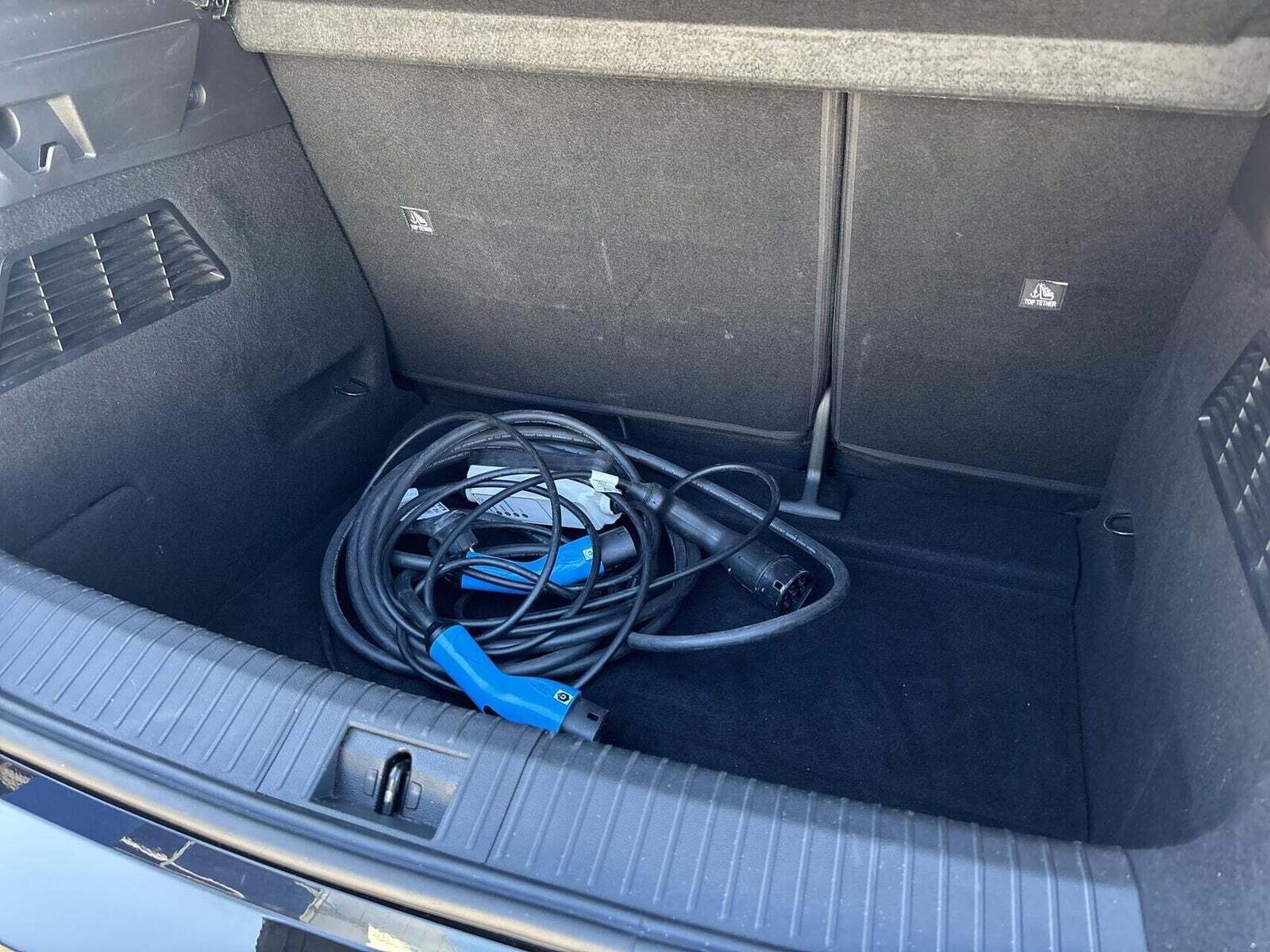 Sort Renault Megane E-Tech fra 2023