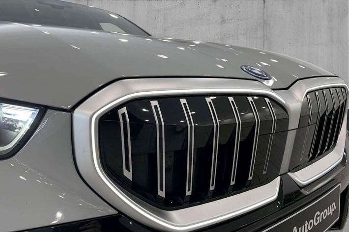 undefined BMW i5 fra 2024