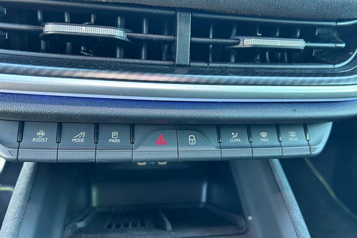 Grå Skoda Enyaq fra 2026