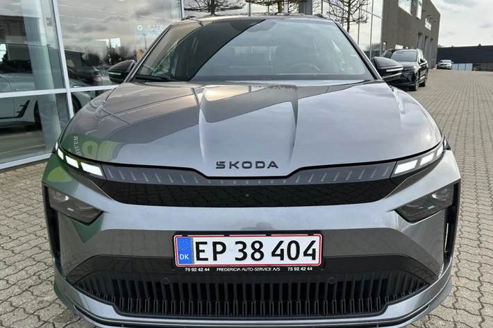 Grå Skoda Enyaq fra 2026