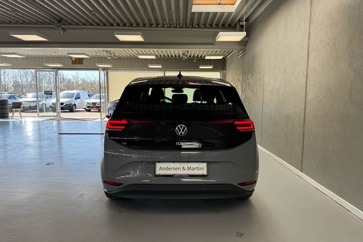 Grå VW ID.3 fra 2022