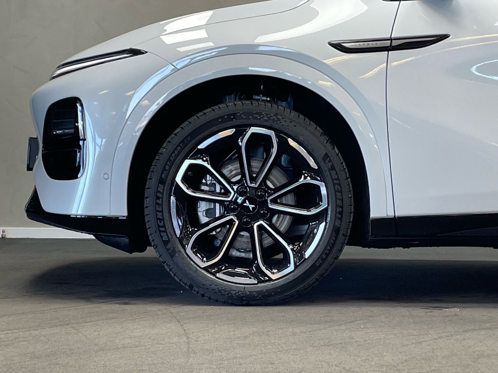 Xpeng G6 EL Standard Range 252HK 5d Aut.