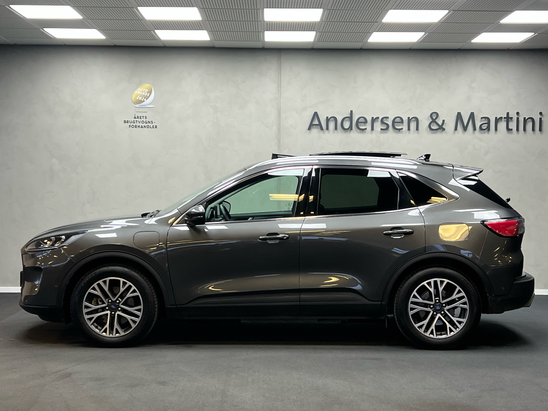 Ford Kuga 2,5 Plugin-hybrid Titanium X CVT 225HK 5d Trinl. Gear