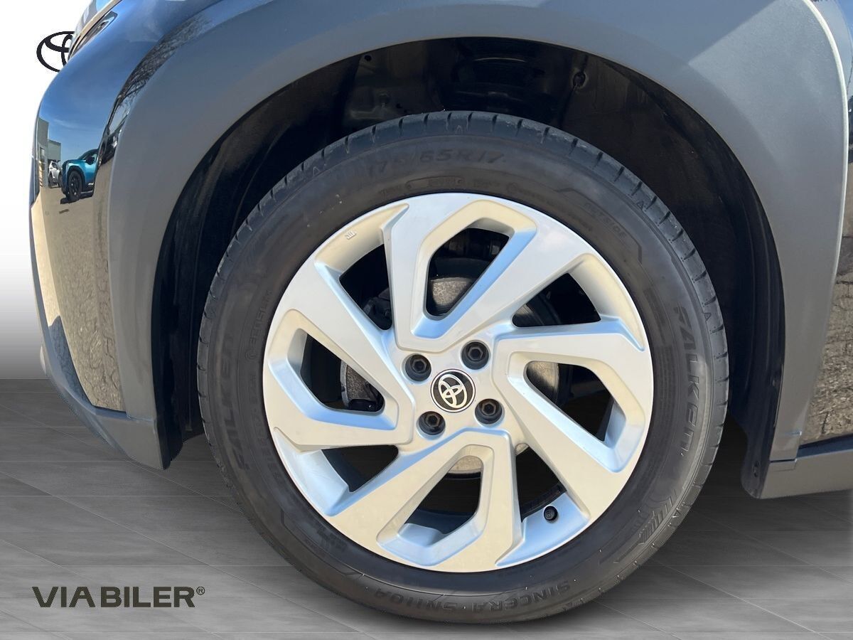 Sort Toyota Aygo X fra 2024