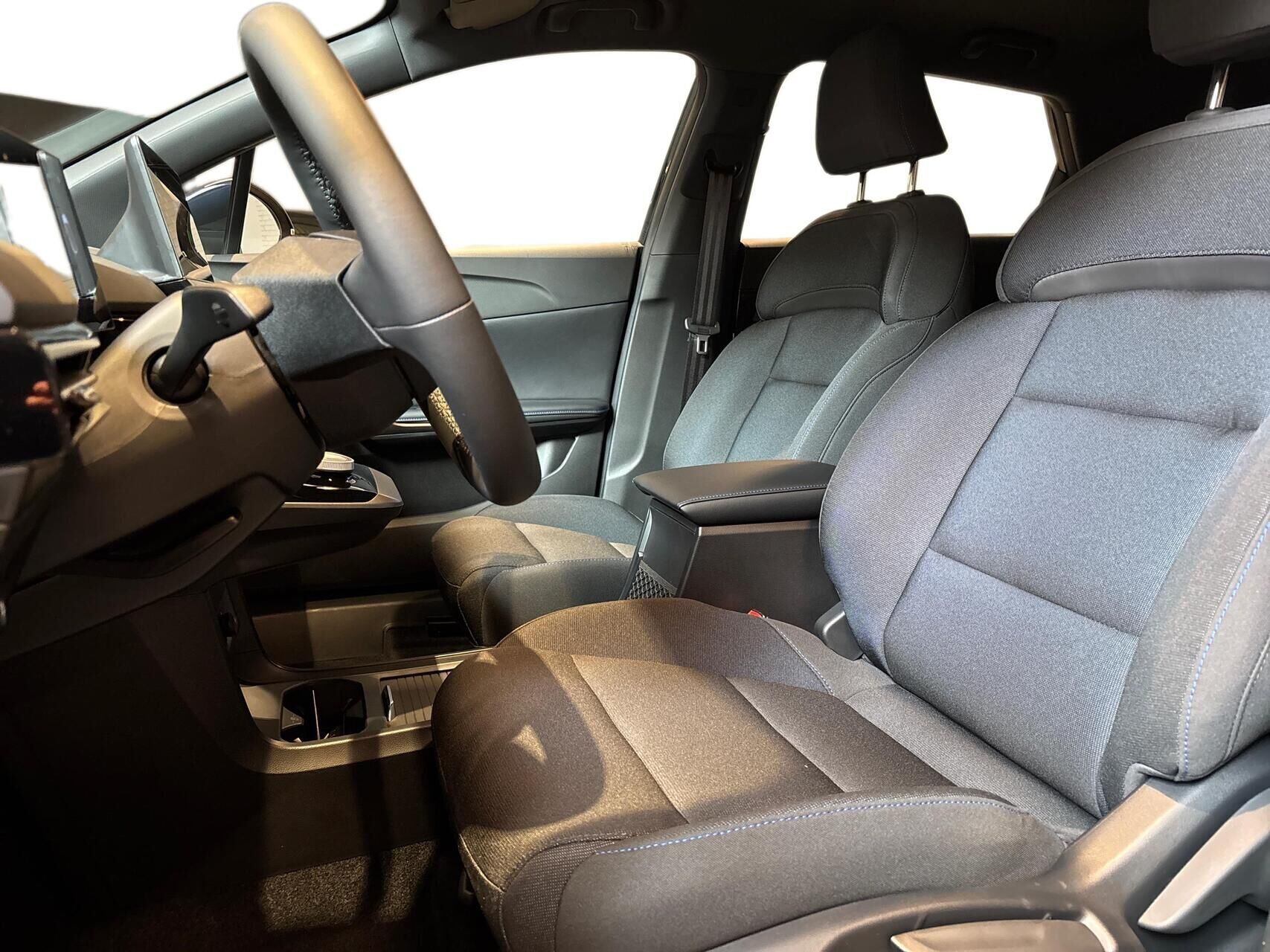 MG MG4 Electric EL Standard Range Nordic Edition 170HK 5d Aut.