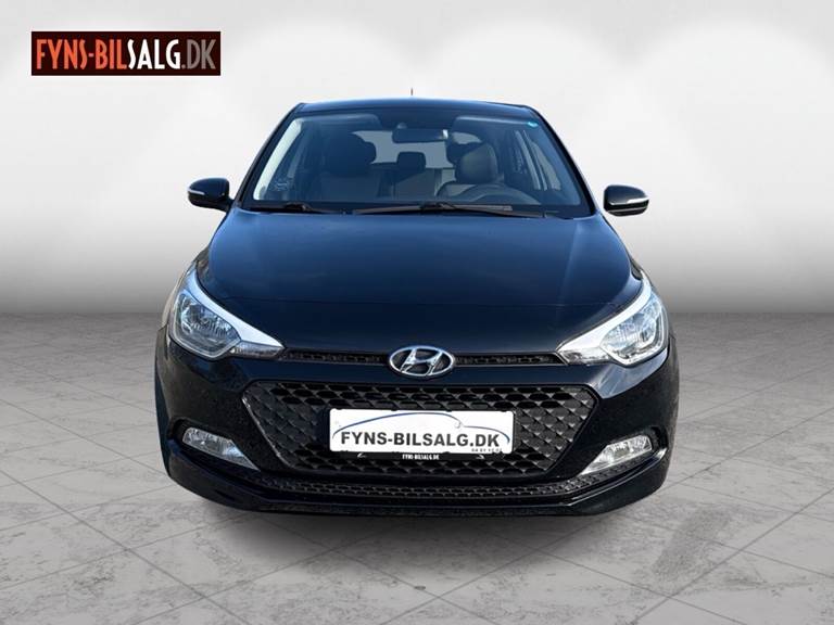 Hyundai i20 1,3 1,25 Vision 84HK 5d