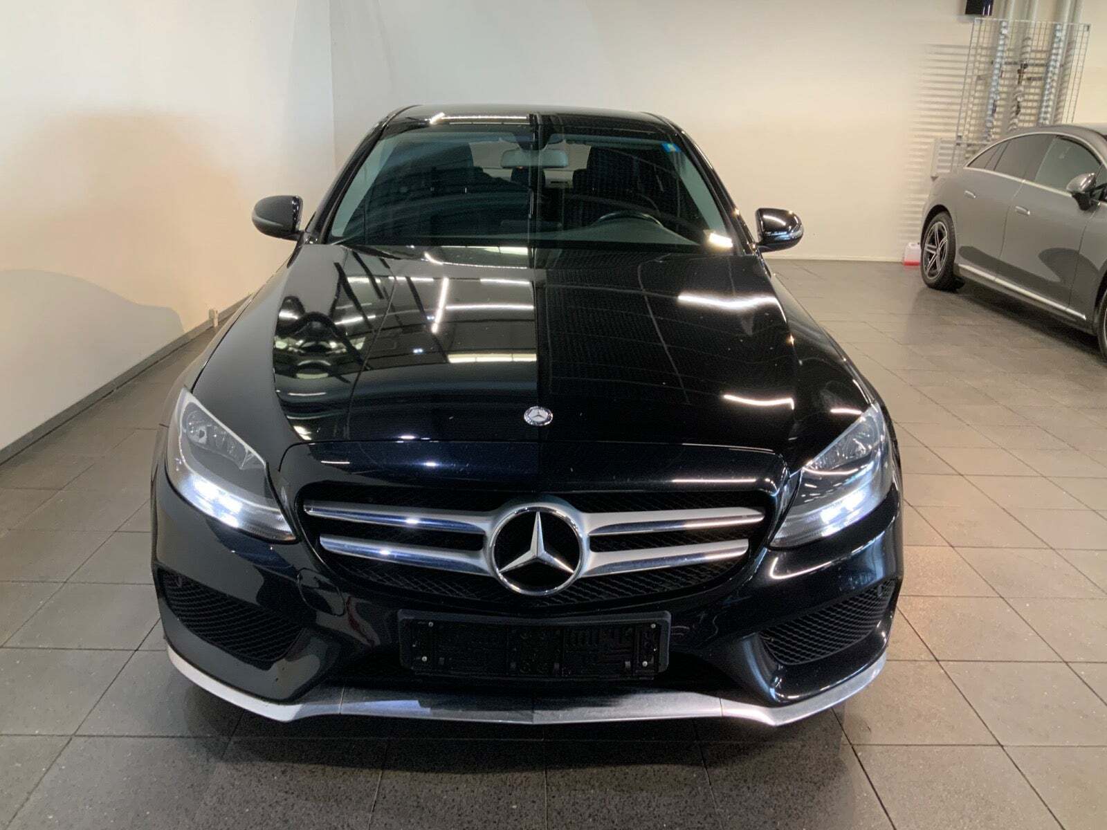 Mercedes C220 d 2,2 AMG Line aut.