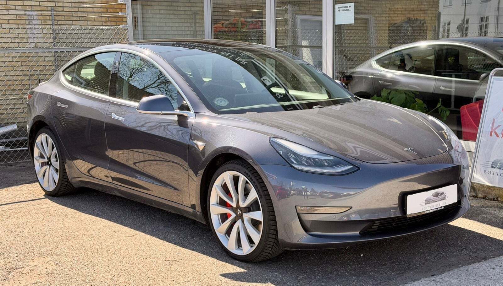 Tesla Model 3 Performance AWD