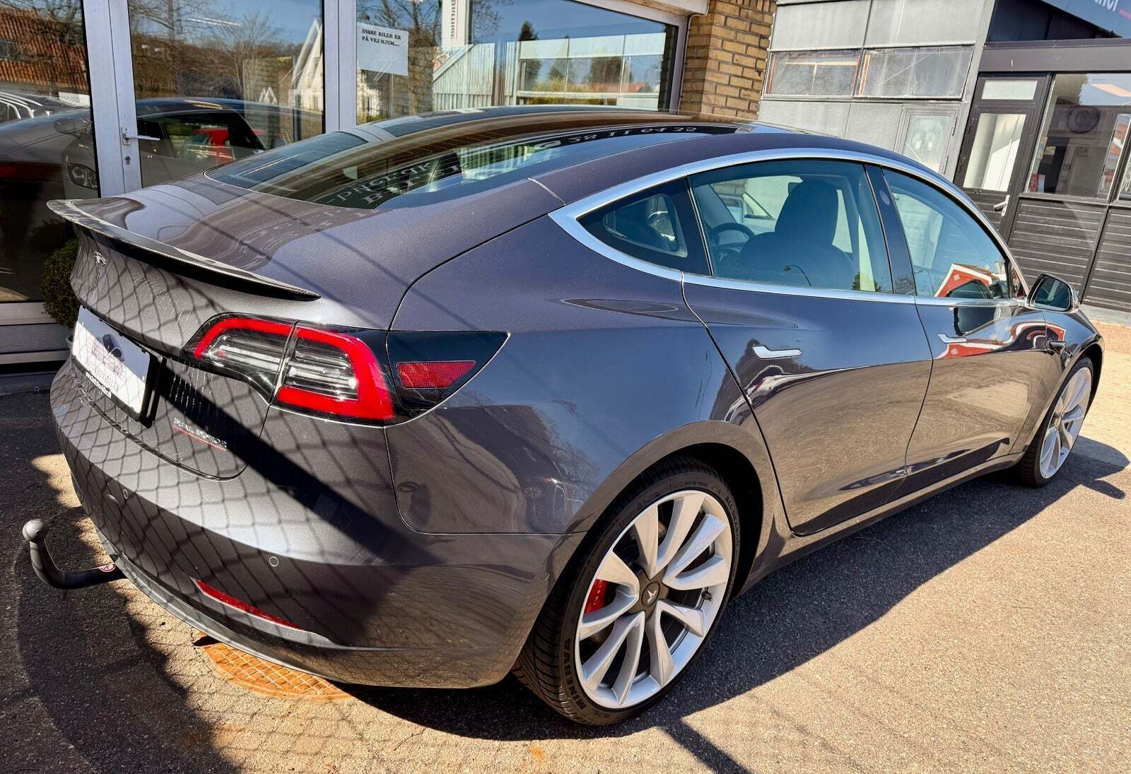 Tesla Model 3 Performance AWD