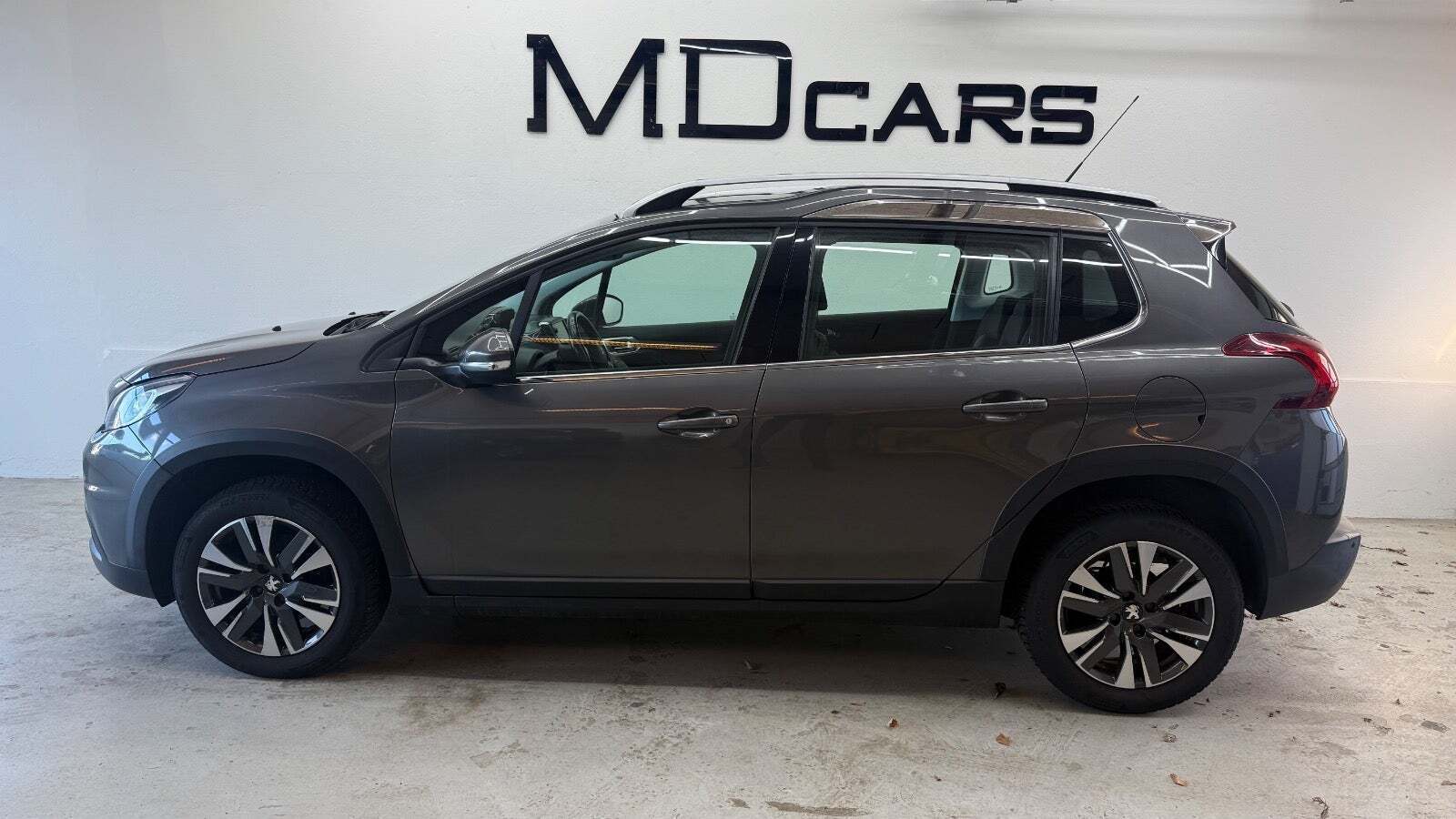 Peugeot 2008 1,2 e-THP 110 Allure
