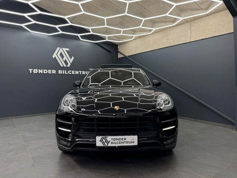Porsche Macan Turbo 3,6 PDK