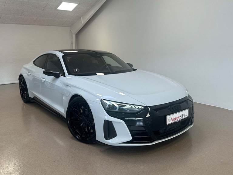 Audi RS e-tron GT quattro