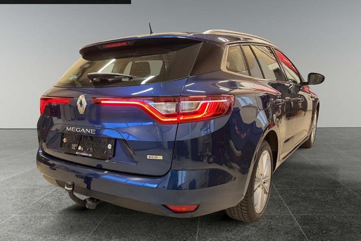 Blå Renault Megane IV fra 2017